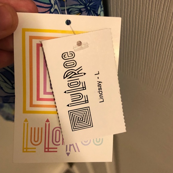 Large Lularoe Lindsey Floral Paisley Print - Picture 4 of 5